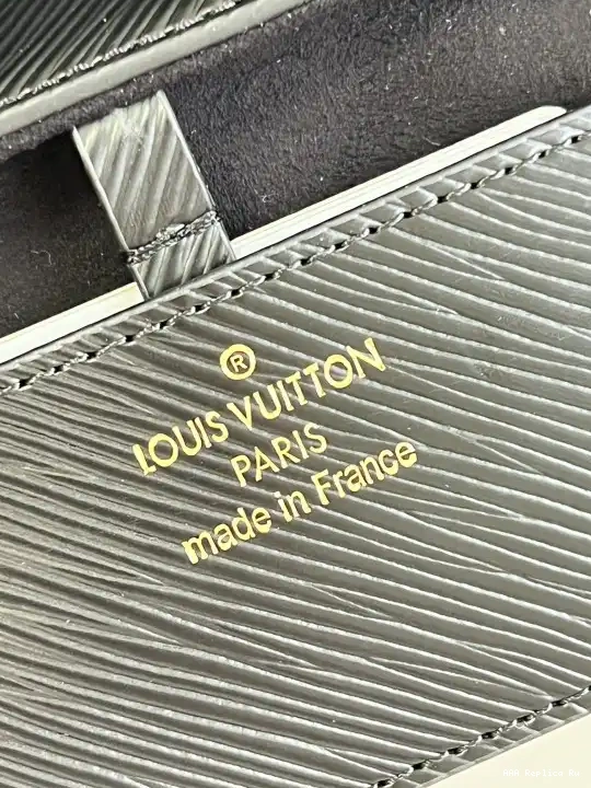 AAA Replica Ru PM TWIST VUITTON LOUIS 0521